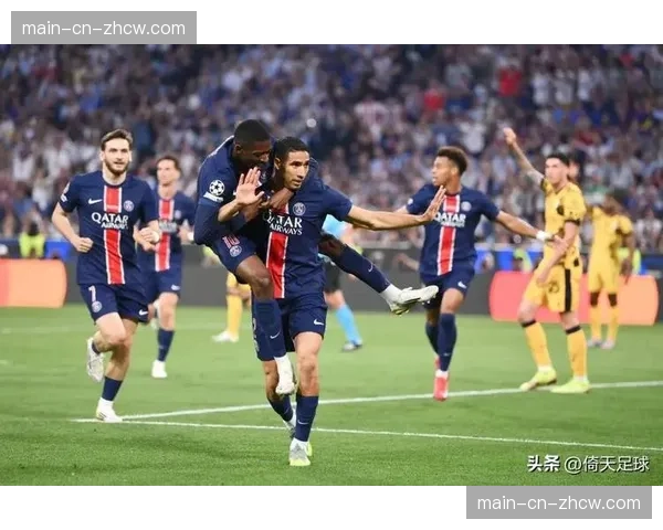 巴黎圣日耳曼赛前最后一练，恩里克重点进行高位逼抢演练